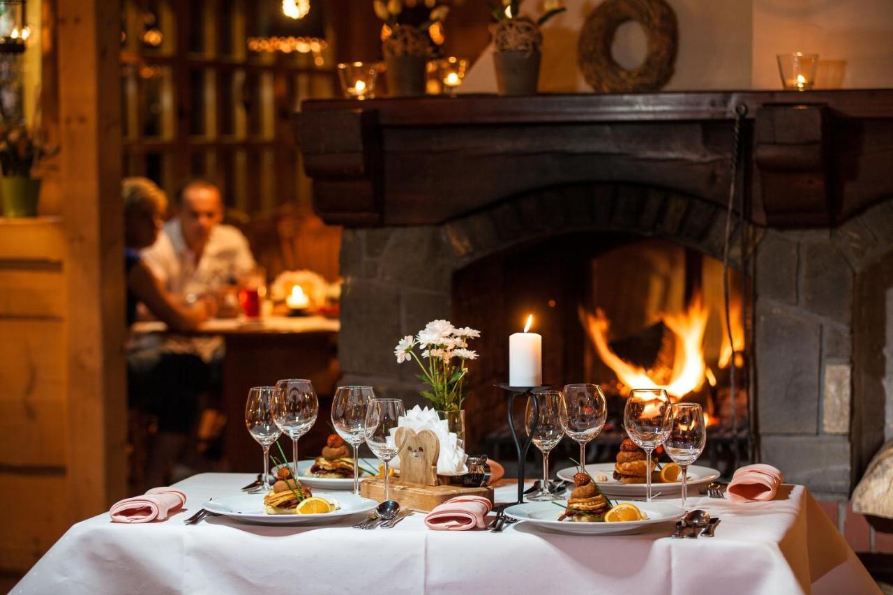 Hotel Nosalowy Dwor Zakopane Bagian luar foto
